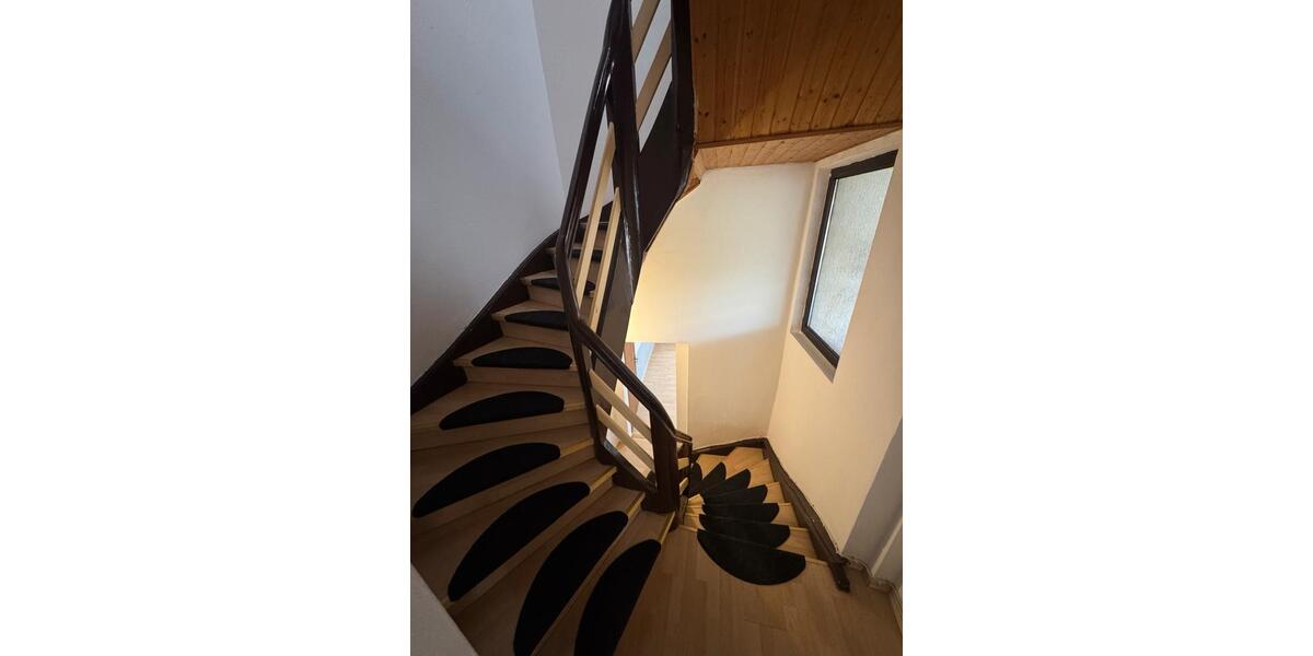 Einfamilienhaus Zweibrücken - 5 Zimmer, 138 m&sup2;, 97.500&euro; | Angebot:26972428