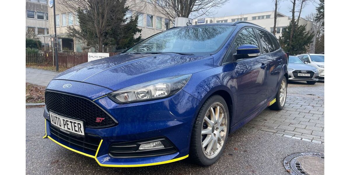 Ford Focus 179.037 km 11.290 &euro; Riemerling 85521