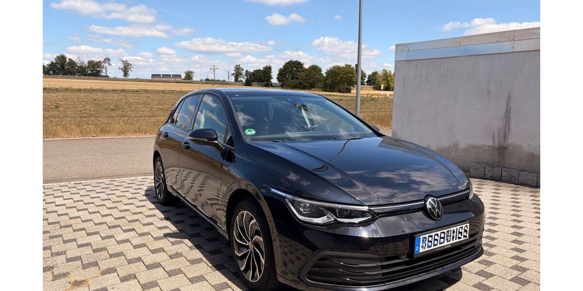 VW Golf 83.000 km 19.000 &euro; Tuningen 78609