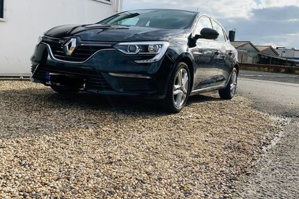 Renault Megane 112.000 km 9.899 &euro; Alsdorf 52477