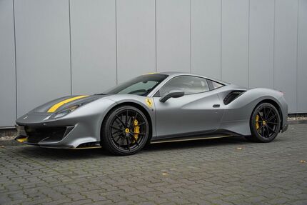 Ferrari 488 Pista 11.125 km 469.890 € Appen 25482