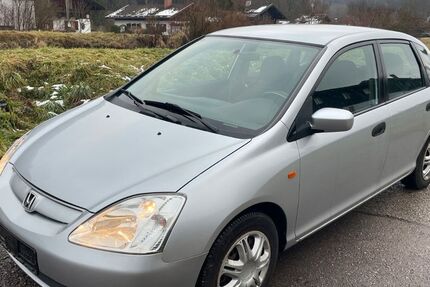 Honda Civic 122.000 km 899 &euro; Miesbach 83714