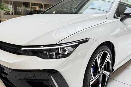 VW Golf 17.539 km 38.090 &euro; Nabburg 92507