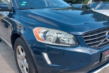Volvo XC60 157.906 km 9.999 &euro; Fellbach 70736