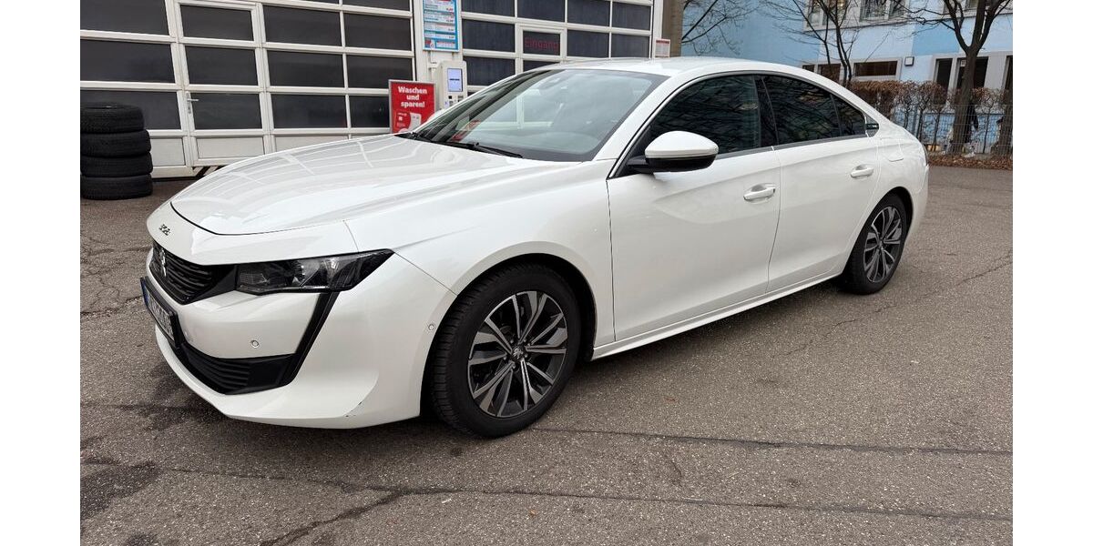Peugeot 508 85.400 km 16.700 &euro; München 80636
