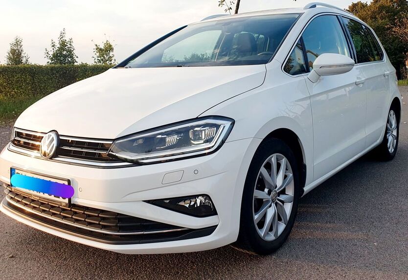 VW Golf Sportsvan 100.000 km 16.650 € Hückeswagen 42499