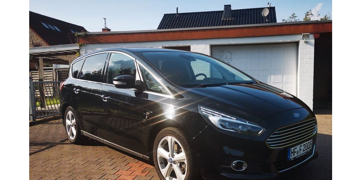 Ford S-Max 253.000 km 9.490 &euro; Leopoldshöhe 33818