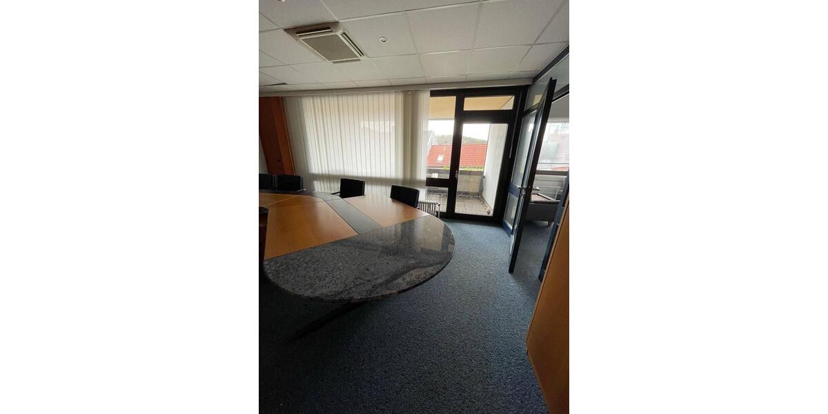 Etagenwohnung Quierschied - 8 Zimmer, 200 m&sup2;, 219.000&euro; | Angebot:26964233