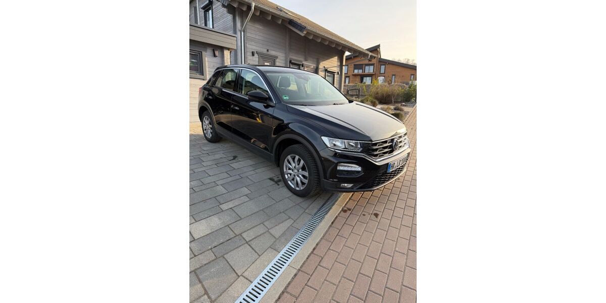 VW T-Roc 49.000 km 15.999 &euro; Knüllwald 34593