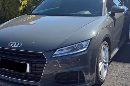 Audi TT 82.700 km 22.850 &euro; Übach Palenberg 52531