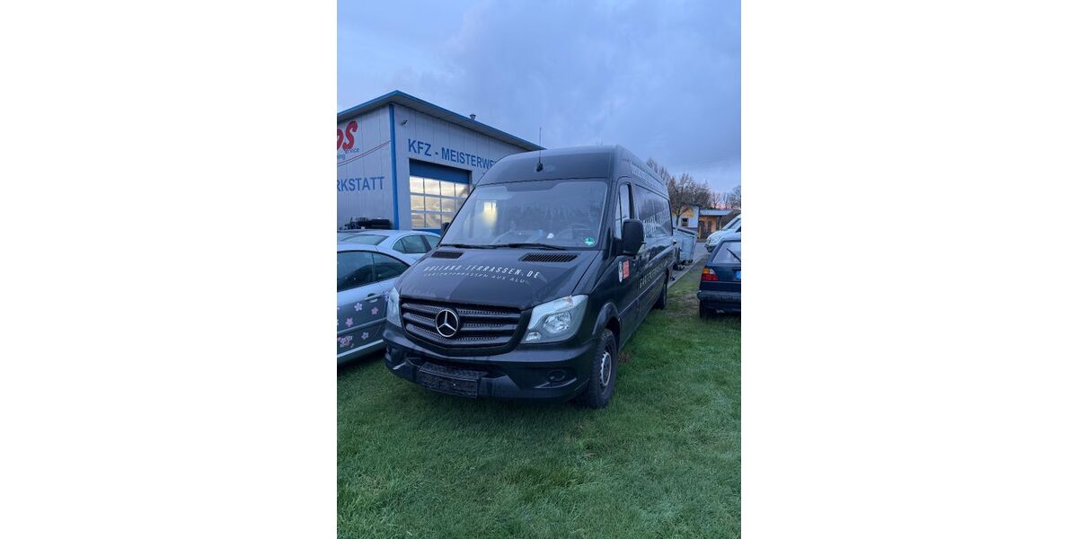 Mercedes-Benz Sprinter 295.000 km 6.290 &euro; Cloppenburg 49661