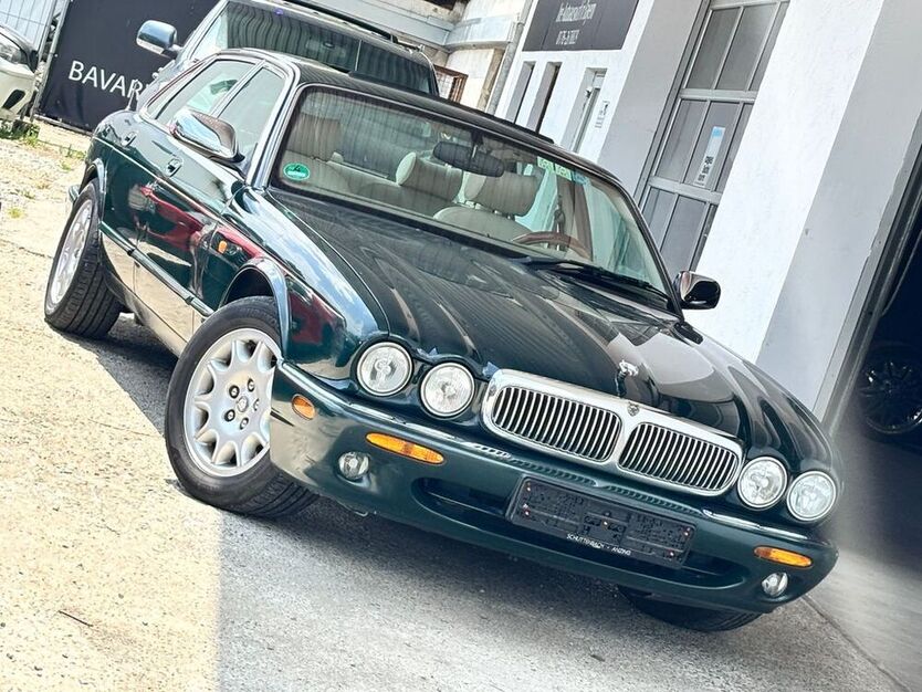XJ