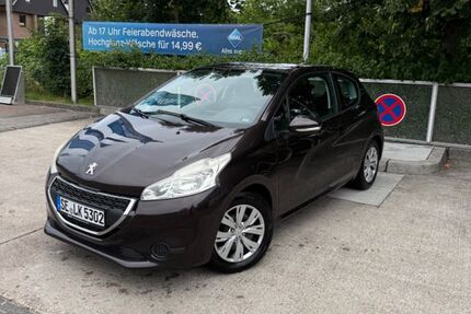 Peugeot 208 153.000 km 3.000 &euro; Norderstedt 22844
