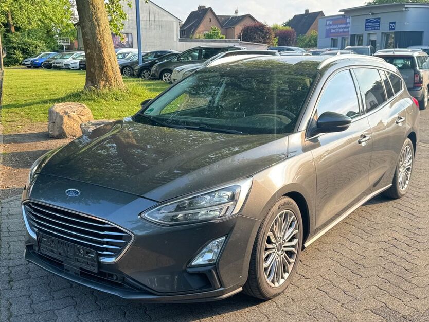 Ford Focus 200.000 km 7.690 € Ahlen 59227