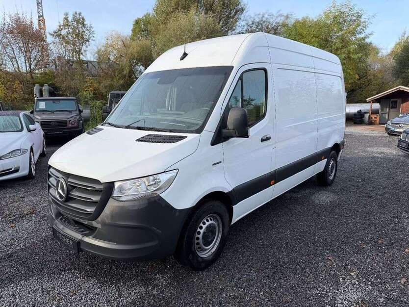 Mercedes-Benz Sprinter 21.064 km 19.990 € Potsdam 14482