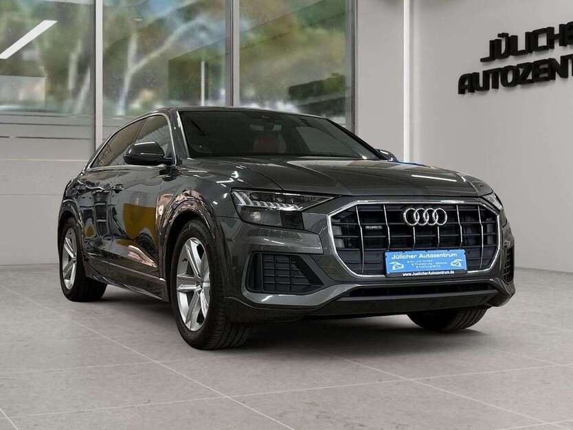 Audi Q8 120.000 km 43.990 € Jülich 52428
