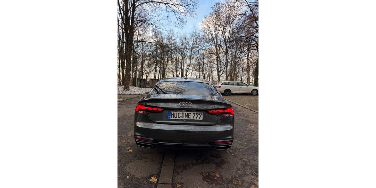 Audi A5 50.000 km 35.000 &euro; München 81925