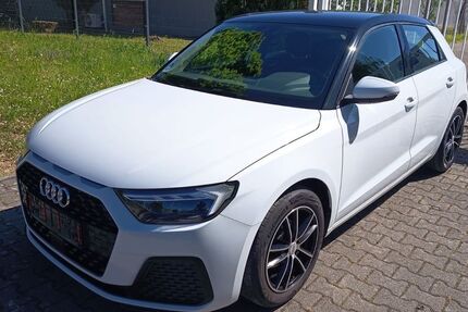 Audi A1 58.000 km 16.900 &euro; Zell a.H. 77736