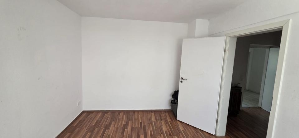 Etagenwohnung Harthausen - 3 Zimmer, 75 m&sup2;, 1.000&euro; | Angebot:26662828