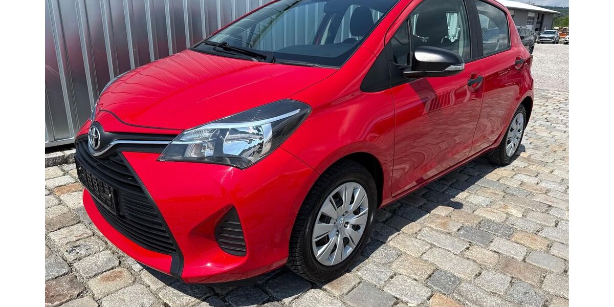 Toyota Yaris 72.300 km 8.500 &euro; Wörth an der Donau 93086