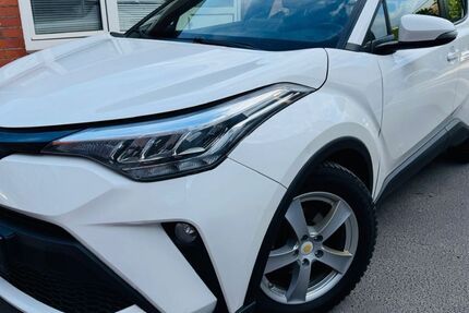 Toyota C-HR 194.000 km 17.500 € Hamburg 20537