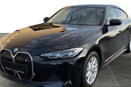 BMW i4 44.925 km 37.990 &euro; Mühldorf am Inn 84453