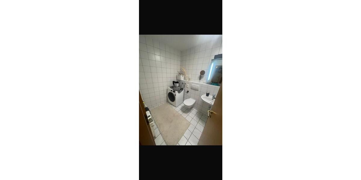 Etagenwohnung Dossenheim - 3 Zimmer, 90 m&sup2;, 870&euro; | Angebot:26323332