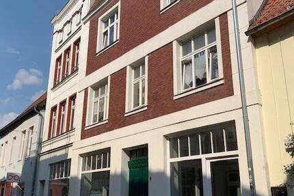 Gewerbeobjekt Güstrow - 4 Zimmer, 1.500&euro; | Angebot:25745739