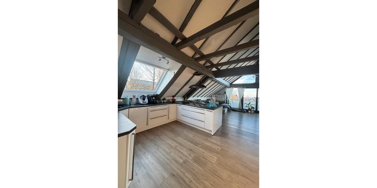 Traumhafte Dachgeschoss-Loftwohnung in Halver 3 zimmer