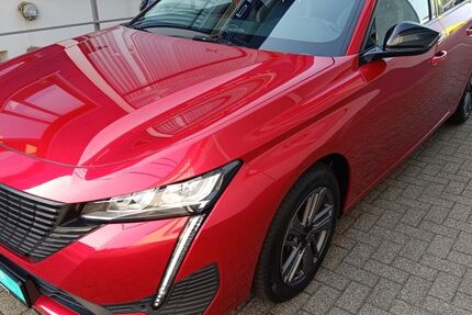 Peugeot 308 30.900 km 21.990 € Hachenburg 57627