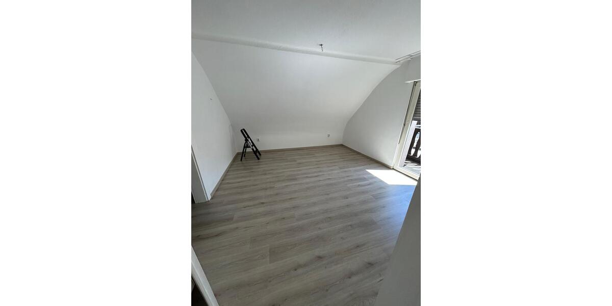 Einfamilienhaus Blieskastel - 3 Zimmer, 80 m&sup2;, 700&euro; | Angebot:26443730