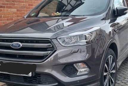 Ford Kuga 69.000 km 13.499 &euro; Alfeld (Leine) 31061