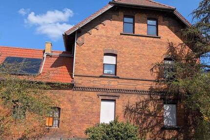 Haus Bad Schmiedeberg - 8 Zimmer, 193 m&sup2;, 128.000&euro; | Angebot:26379546
