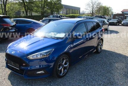 Ford Focus 82.300 km 15.999 &euro; Thannhausen 86470
