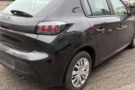Peugeot 208 92.305 km 6.783 € Frankfurt am Main 60389