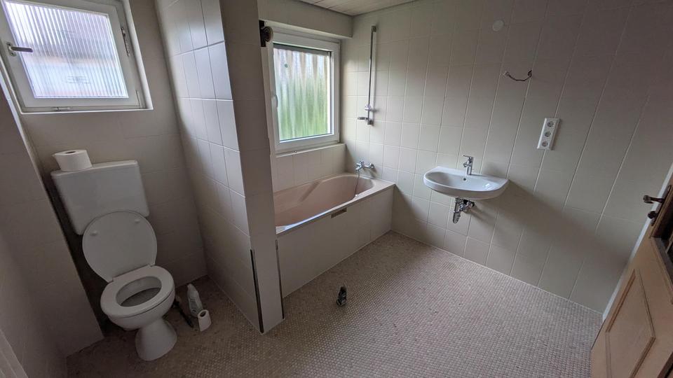 Erdgeschoßwohnung Backnang - 2.5 Zimmer, 72 m&sup2;, 700&euro; | Angebot:26276835