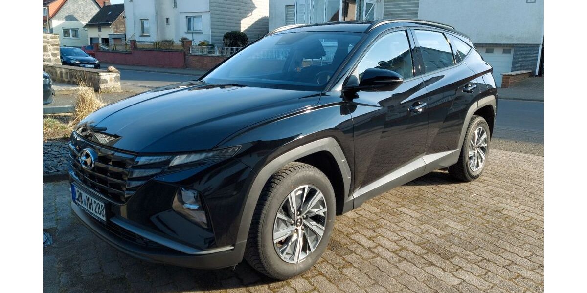 Hyundai TUCSON 86.000 km 20.790 &euro; Driedorf Mademühlen 35759