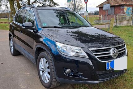 VW Tiguan 179.800 km 7.700 &euro; Essen/Oldenburg 49632