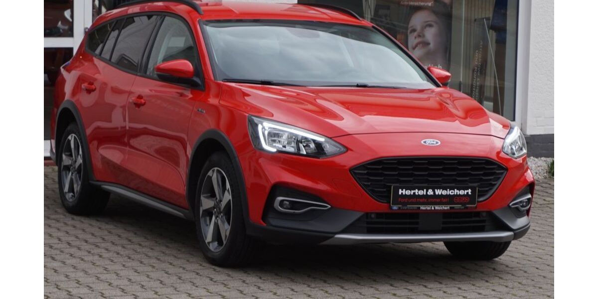 Ford Focus 58.975 km 17.490 &euro; Hainichen 09661