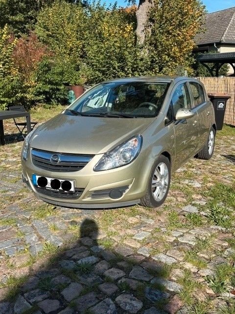 Opel Corsa 91.000 km 2.250 € Itzstedt 23845