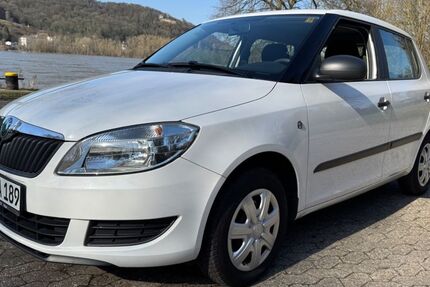 Skoda Fabia 122.500 km 3.777 &euro; Rheinbreitbach 53619