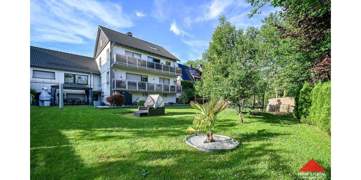Zweifamilienhaus mit Garage, Kfz-Stellplätzen und schönem Grundstück - Mehrfamilienhaus, Wohnhaus Kierspe Kierspe Bahnhof | Angebot:26864847