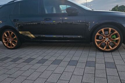 Skoda Octavia 220.000 km 8.800 &euro; Albstadt 72461
