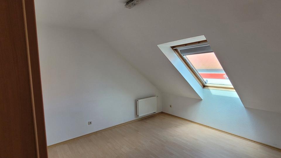 Etagenwohnung Stavenhagen - 2 Zimmer, 60 m&sup2;, 325&euro; | Angebot:26323410