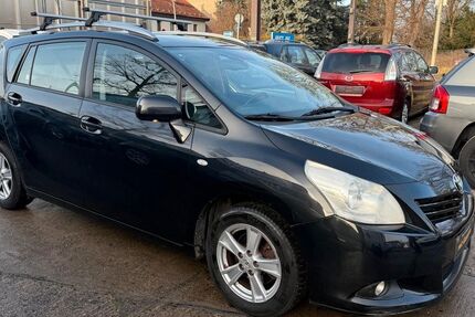 Toyota Verso 158.302 km 3.990 &euro; Berlin 13127