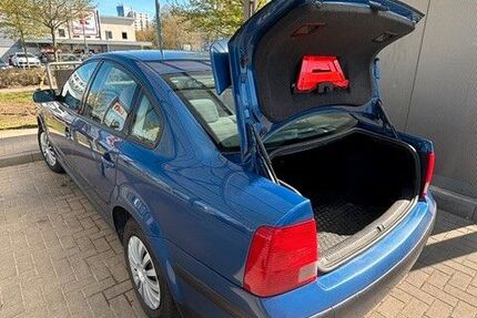 VW Passat 155.000 km 2.500 &euro; Rostock 18055