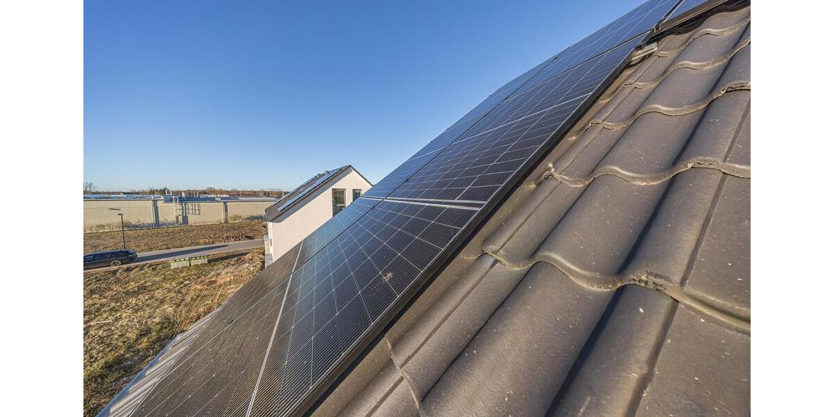 Reihenhaus Taucha - 5 Zimmer, 132 m&sup2;, 1.700&euro; | Angebot:25381914