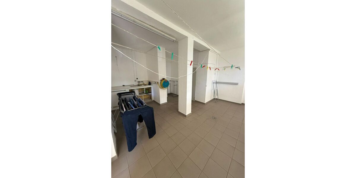 Attraktive helle 2 Zimmer Wohnung mit Aufzug und Parkplatz - Appartement Kriftel | Angebot:26633754