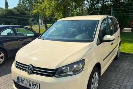 VW Touran 539.184 km 1.750 &euro; Sande 26452