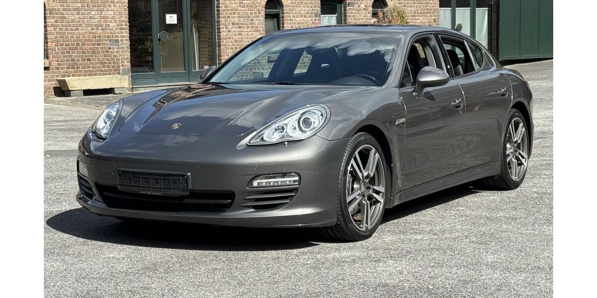 Porsche Panamera 130.700 km 29.790 &euro; Frechen (bei Köln) 50226